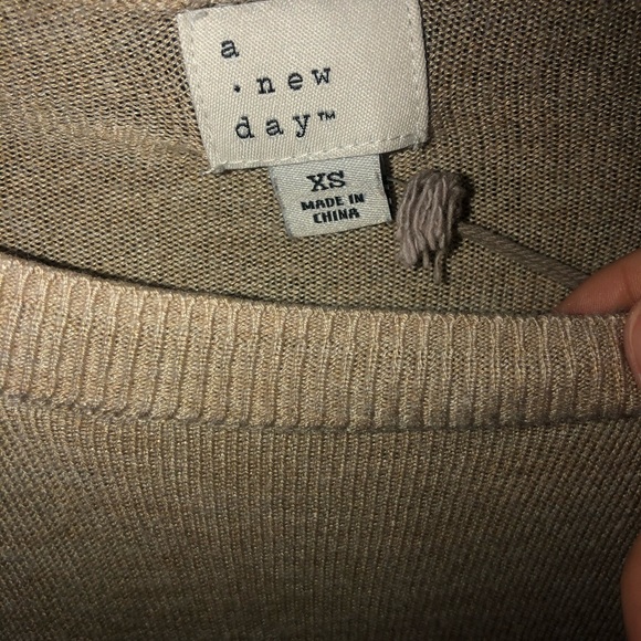 Shirt - Picture 3 of 3